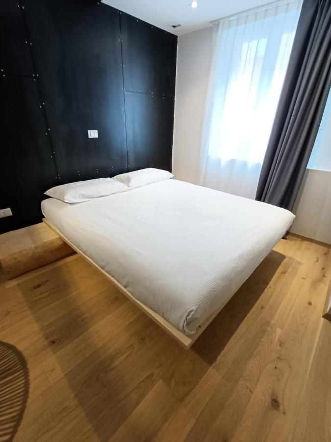 Le Meridiane City Rooms In Trento Exteriör bild