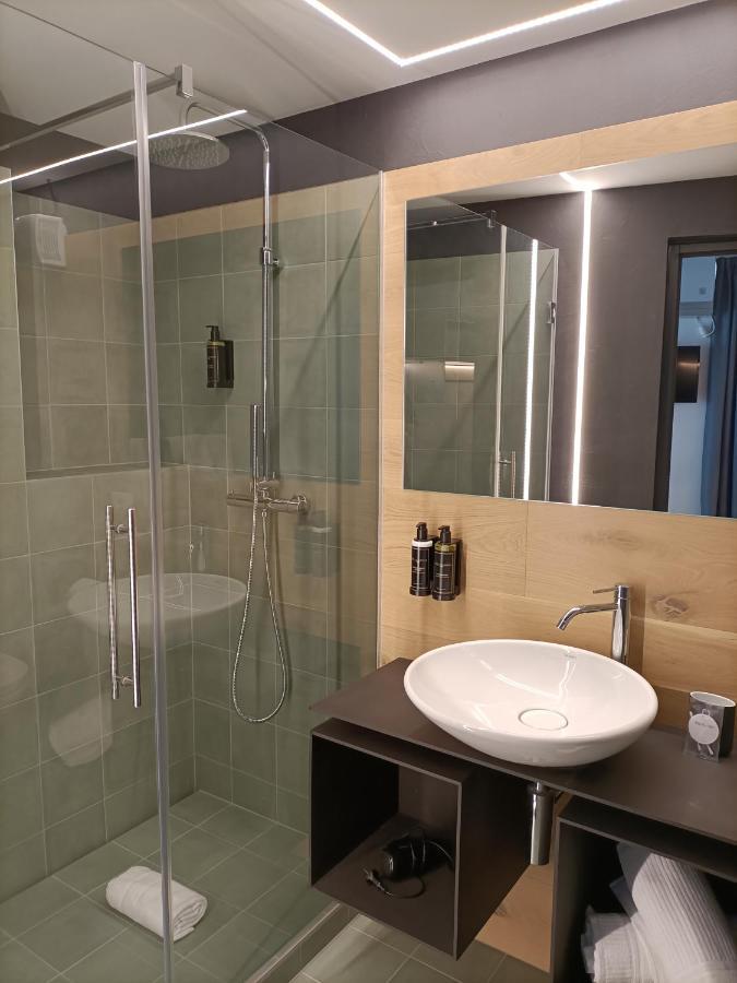 Le Meridiane City Rooms In Trento Exteriör bild