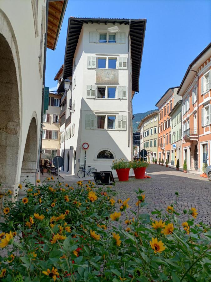 Le Meridiane City Rooms In Trento Exteriör bild