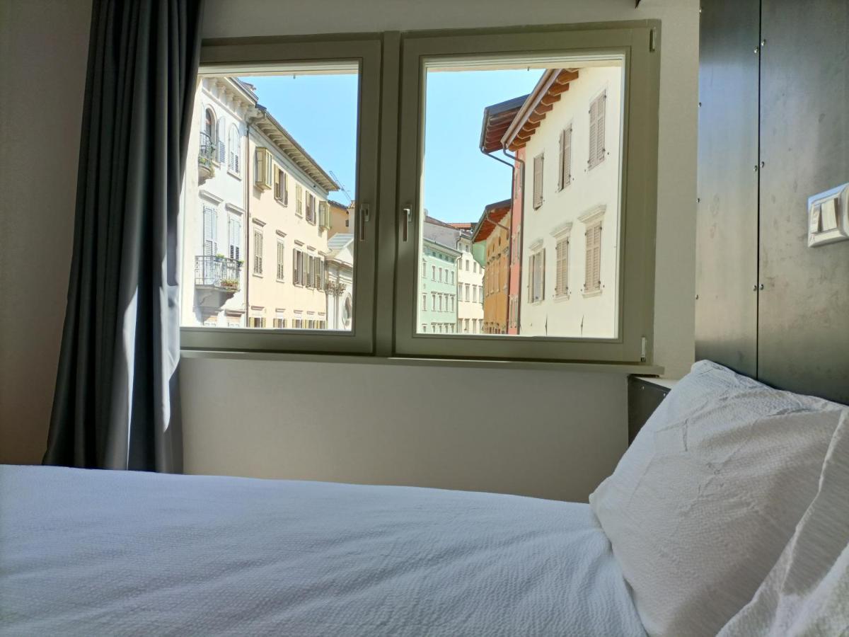 Le Meridiane City Rooms In Trento Exteriör bild